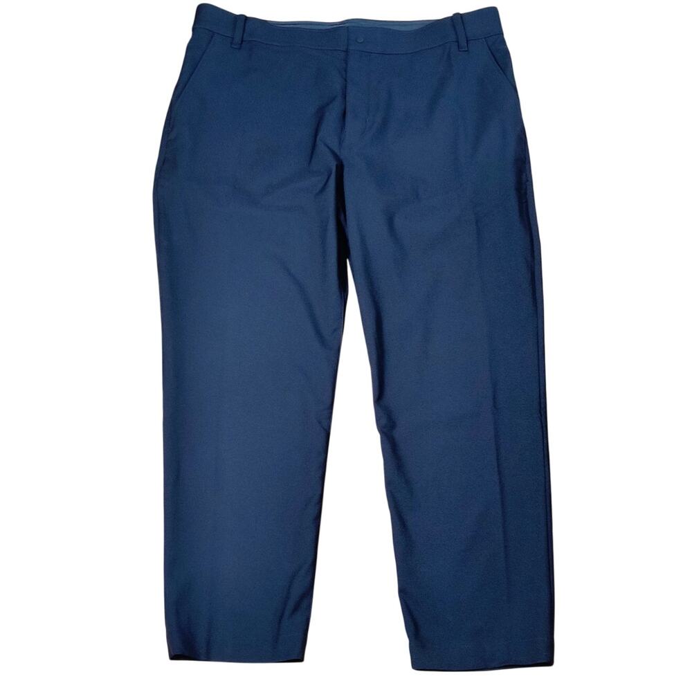 Nike Dri-Fit Golf Pants Men's Size 38 x 30 Flat Front Straight leg Flex Fabric